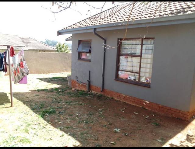 3 BEDROOM HOUSE FOR SALE IN ZAKARIYYA PARK